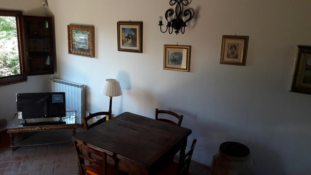 Residenza Il Platano Fortilizio Di Campiglia Rapolano Terme Exterior photo